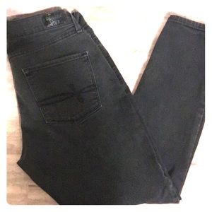 Levi’s/ Denizen Women’s Curvy Skinny Jeans